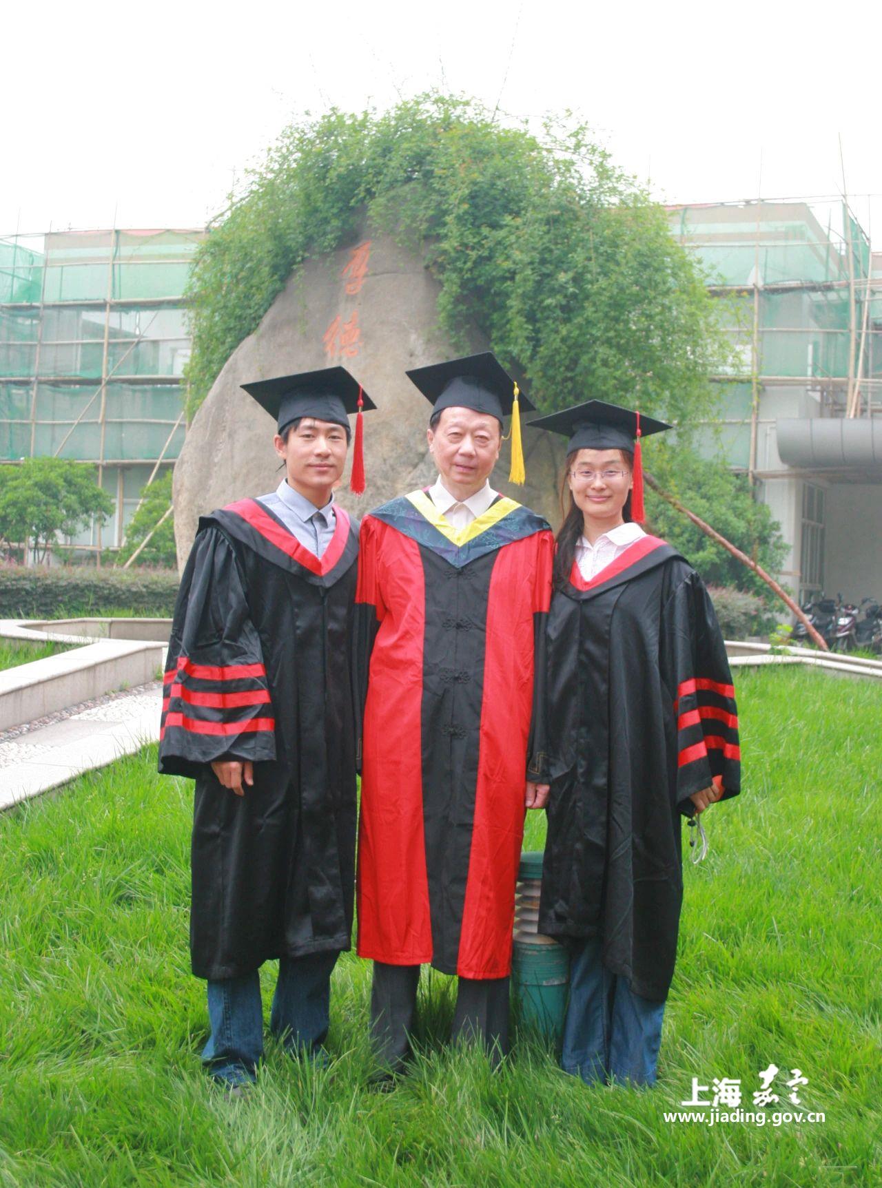 820324ecc74945f580f24fd59c71a9b1.jpg 820324ecc74945f580f24fd59c71a9b1.jpg