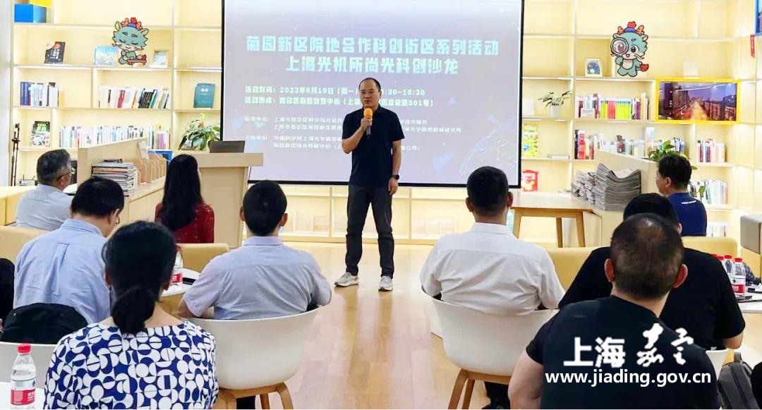 a93f94061fb6457db541023bcd4fc9ce.jpg a93f94061fb6457db541023bcd4fc9ce.jpg