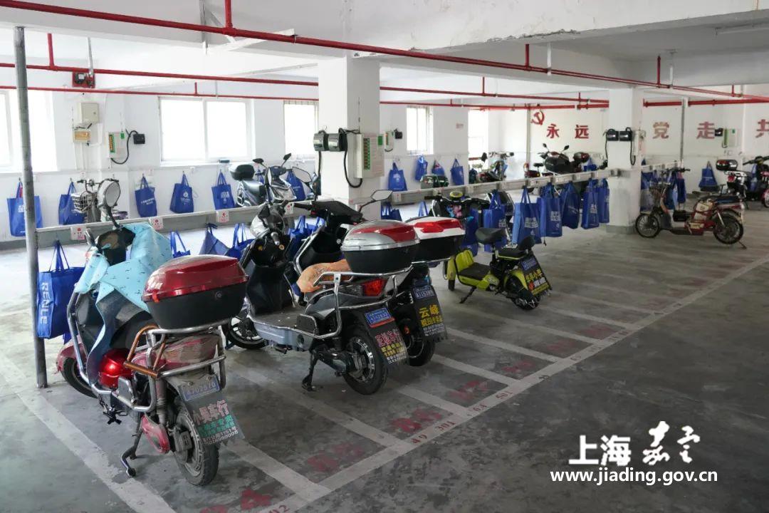 e147******90104cf0a8d3971c0a2a0bab.jpg e147******90104cf0a8d3971c0a2a0bab.jpg