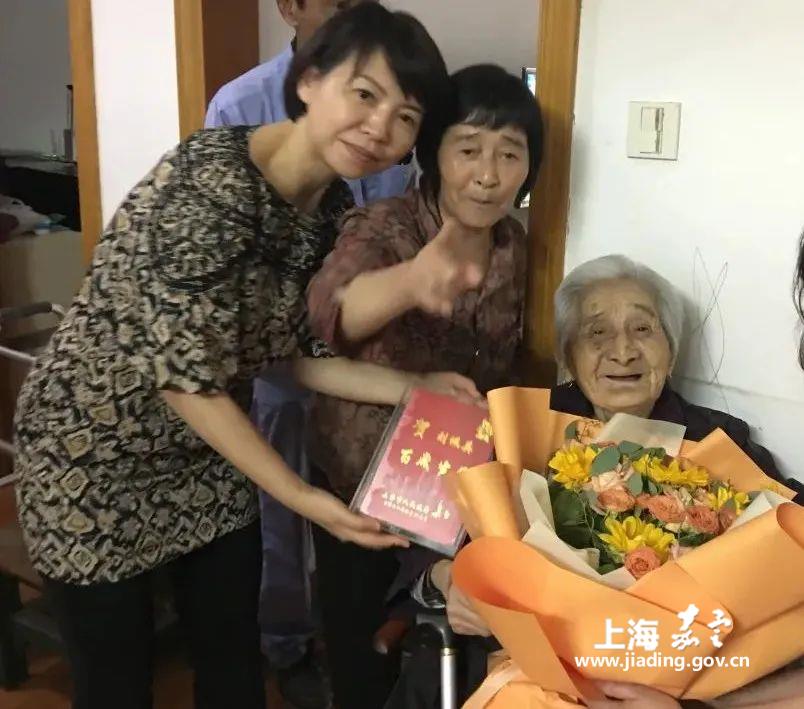 f320cb47a783419bab0960b84ede0b85.jpg f320cb47a783419bab0960b84ede0b85.jpg